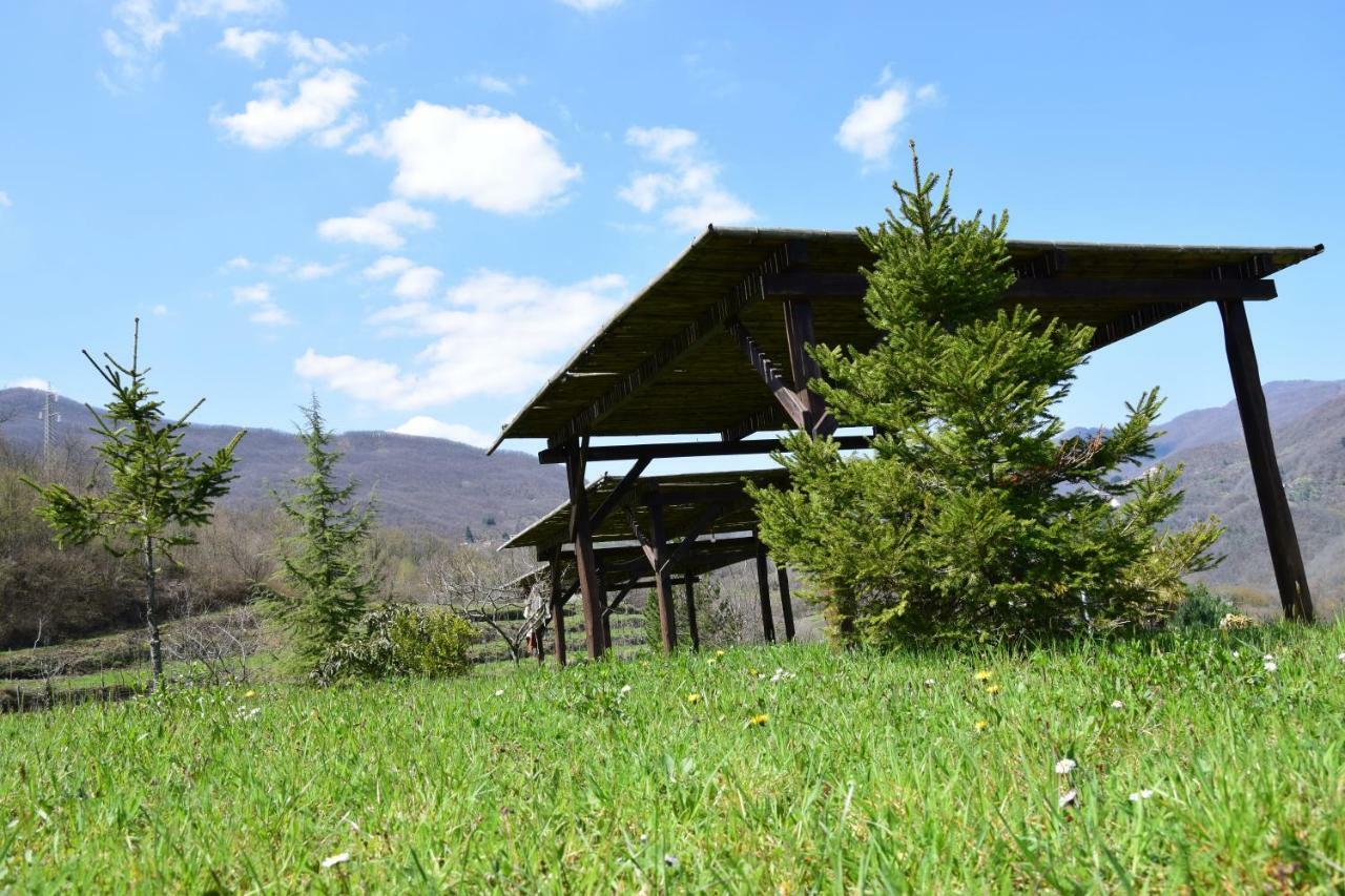 Apartamento Locazione Turistica La Ca Gialla Pontremoli Exterior foto